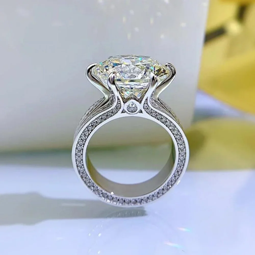 Certified 10ct. t.w. Moissanite Diamond Solitaire Luxury Engagement Ring NEW